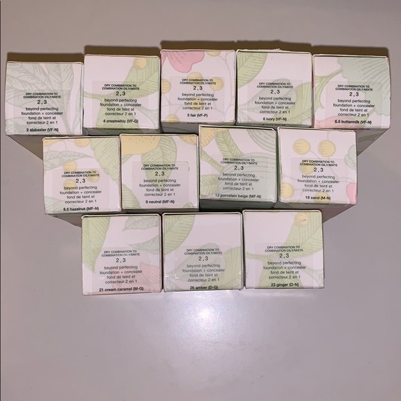 Clinique beyond perfecting foundation+concealer - Picture 3 of 9